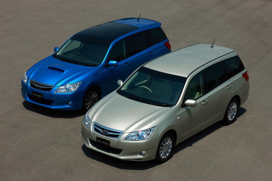  Subaru Exiga 2009 года  (фото 8 из 16)